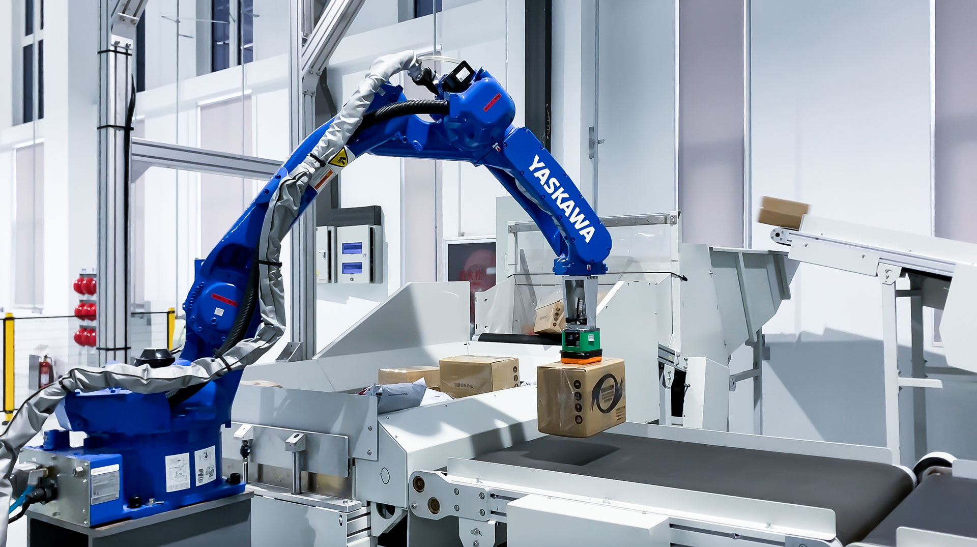 智能機器人物應用-高速快遞供包