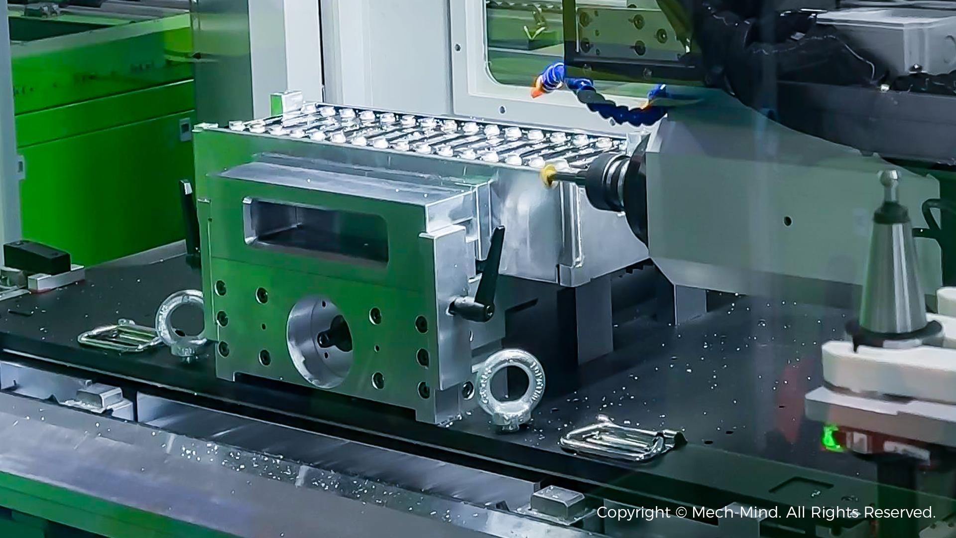 3D視覺引導高精度動力電池拆解,先進AI技術助力鋰電池回收更安全、高效、環保 3D視覺引導高精度動力電池拆解,先進AI技術助力鋰電池回收更安全、高效、環保