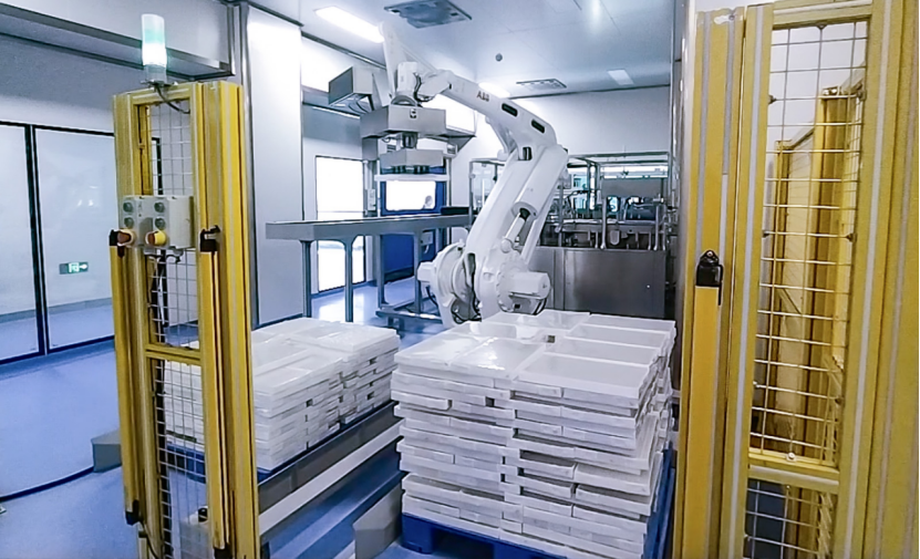 AI視覺引導透明藥品膜包拆垛 | 某大型醫藥企業 AI視覺引導透明藥品膜包拆垛 | 某大型醫藥企業