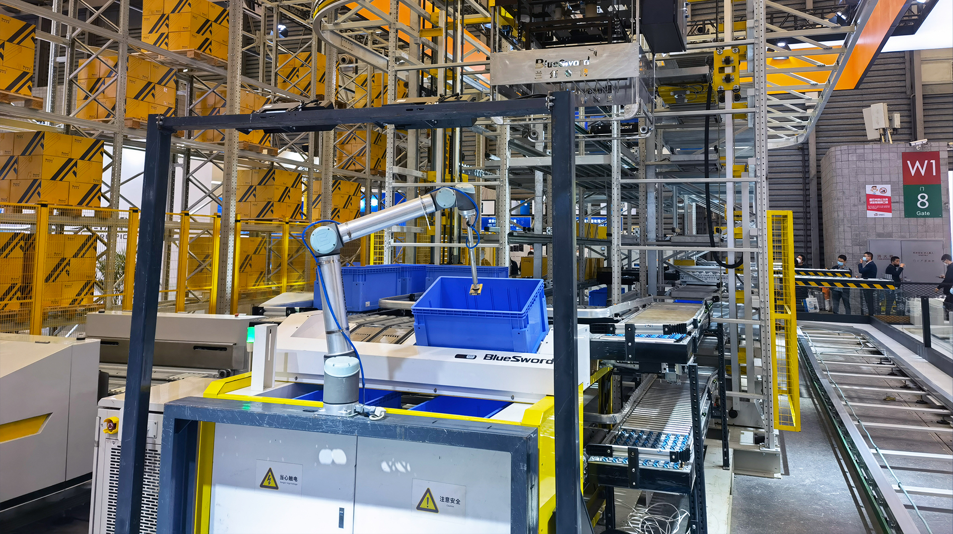 CeMAT現(xiàn)場(chǎng) | 梅卡曼德全新升級(jí)五大物流解決方案重磅亮相，AI+3D賦能智能物流