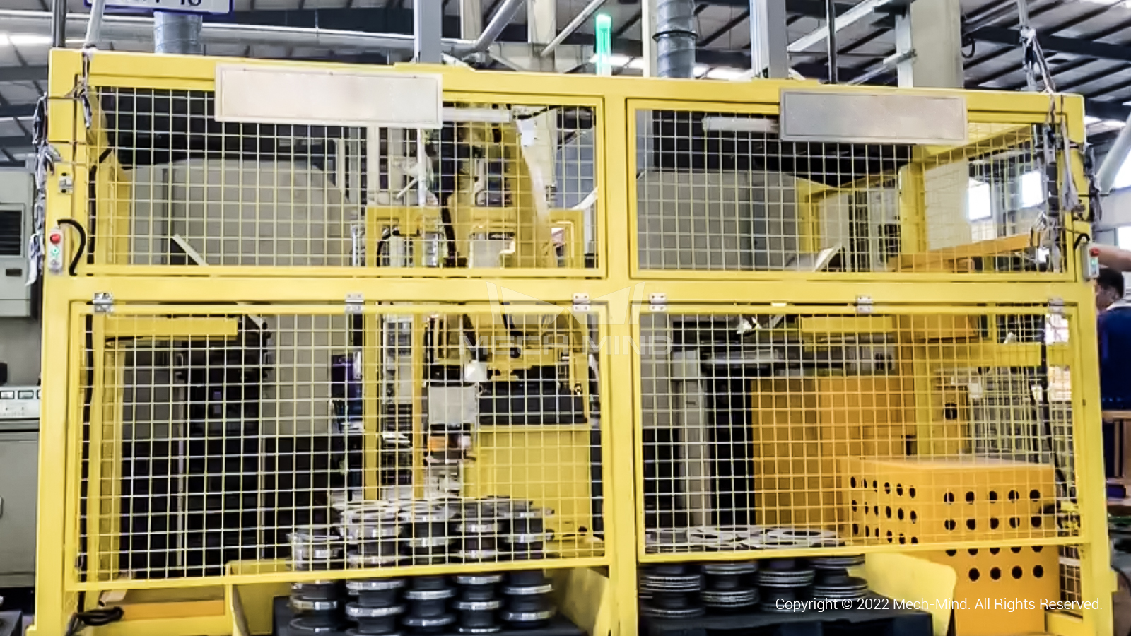 視覺引導剎車盤上料 | 某大型汽配廠 視覺引導剎車盤上料 | 某大型汽配廠